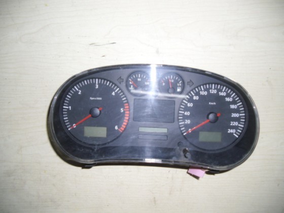 Quadrante Seat 1.9 Tdi Ref:1M0920800C q444